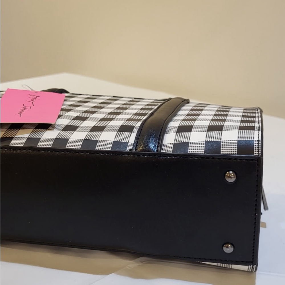 BETSY JOHNSON black and white checkered shoulder bag - Picture 3 of 5
